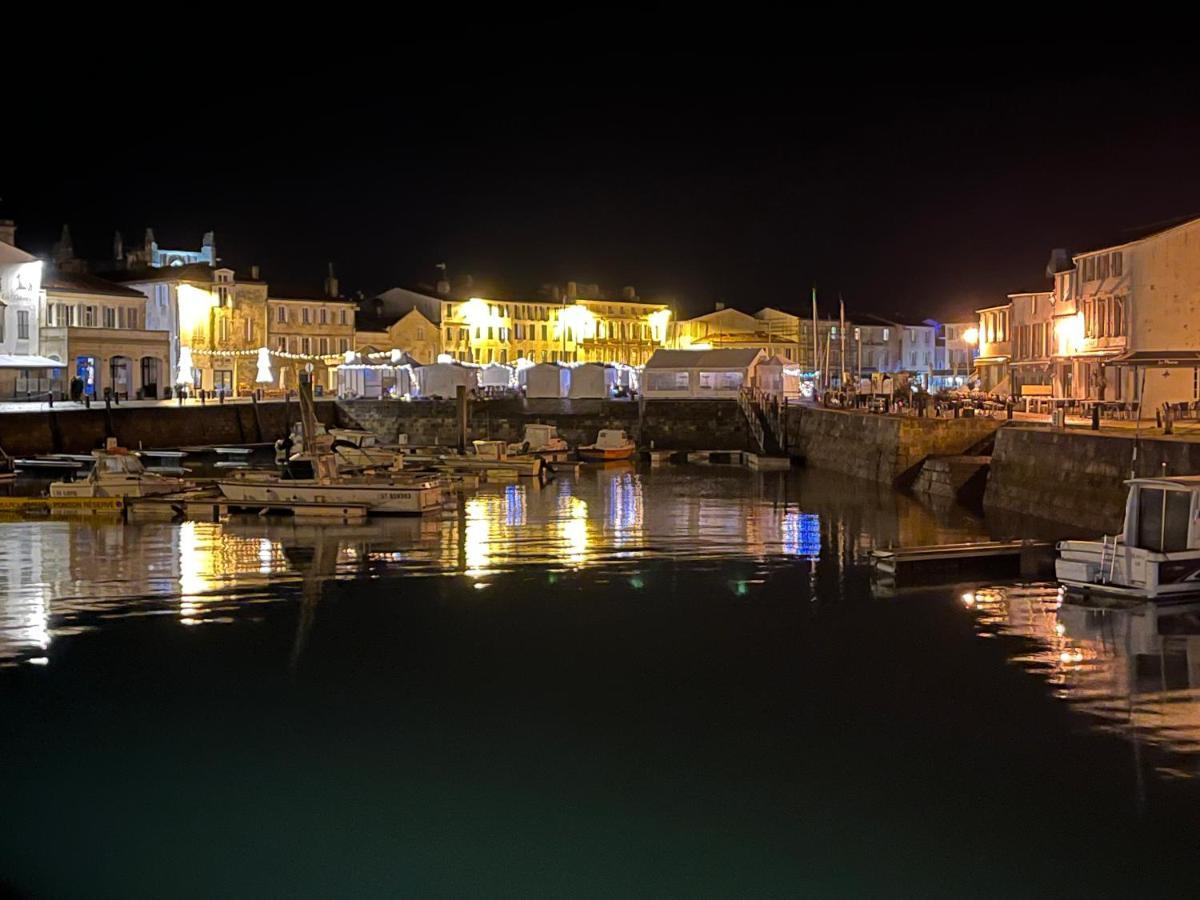 Maisonnette A Proximite Plage Et Port De St-Martin サン・マルタン・ド・レ エクステリア 写真